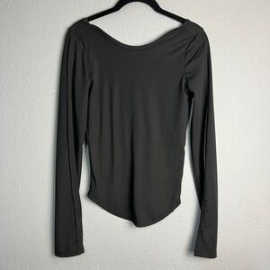 HYFVE Long Sleeve Lightweight‎ Top Low Cut Back Casual Base Layer Black Size S